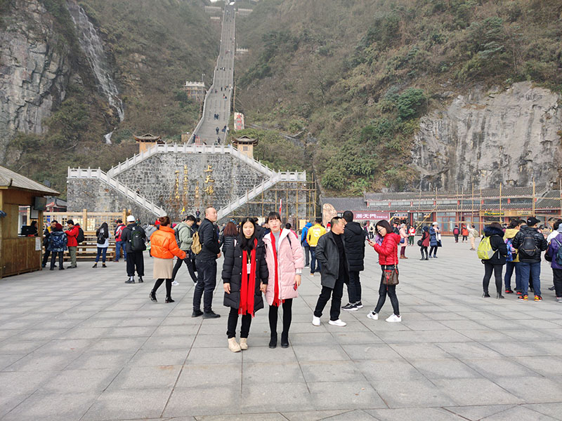 润东方环保空调团队出游