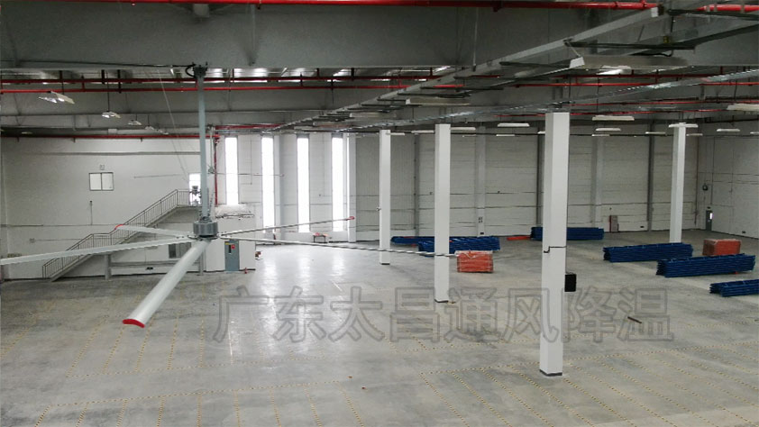 深圳工业大风扇-大型工业吊扇.jpg