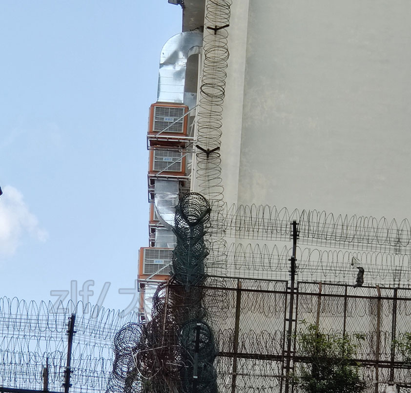 模具厂降温.jpg