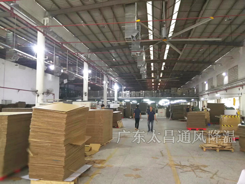 扇机互补通风降温工程图片
