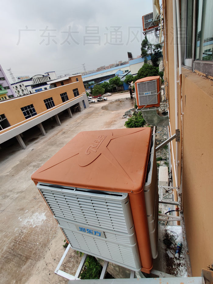 车间降温就用1小时1度电的润东方蒸发式水冷空调
